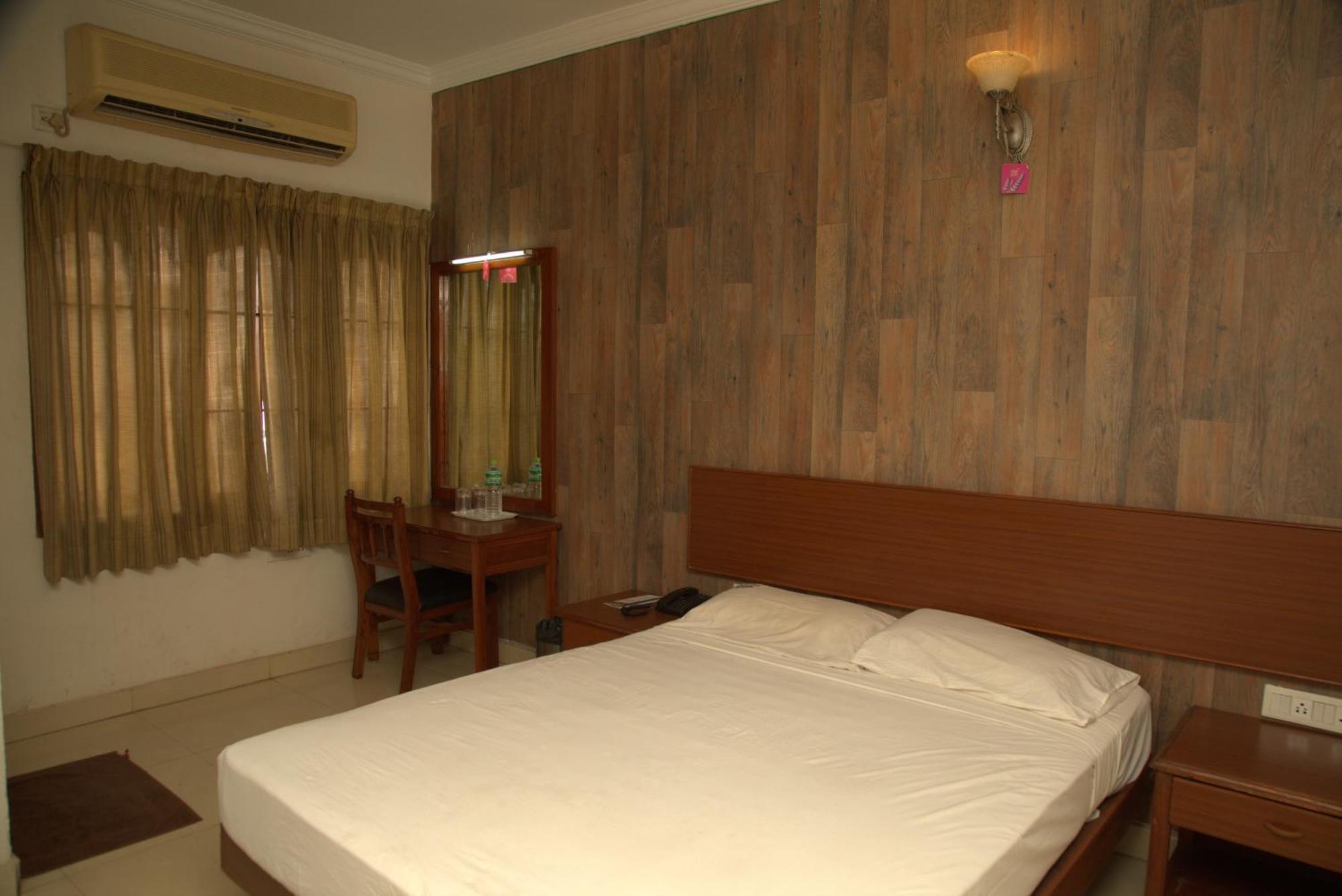 Kings Egmore 3*